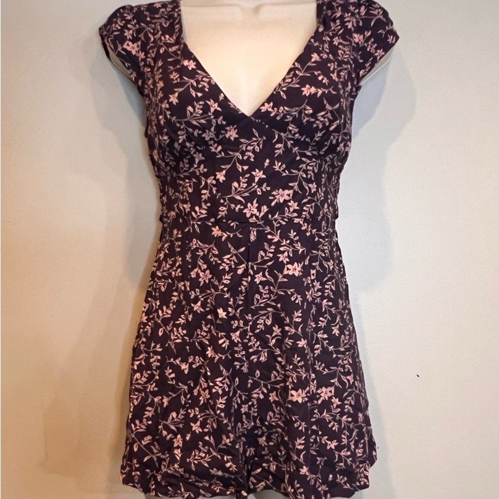 Women’s size xs Romper Kimchi blue